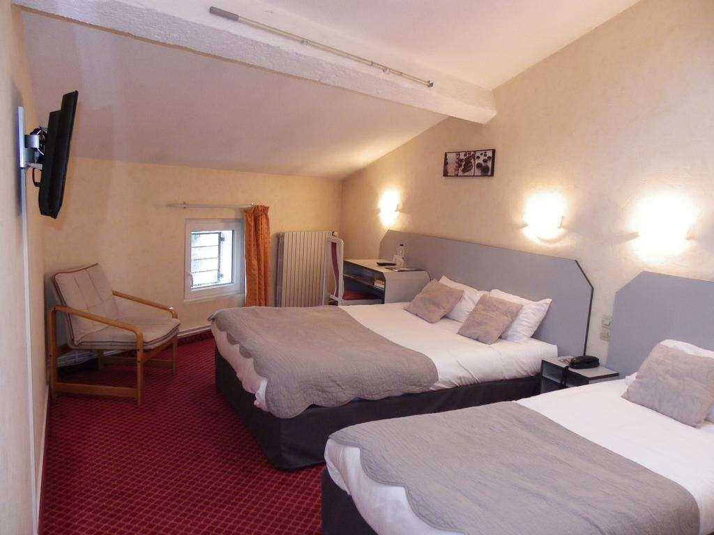 Brit Hotel Bleu Nuit Saintes Δωμάτιο φωτογραφία