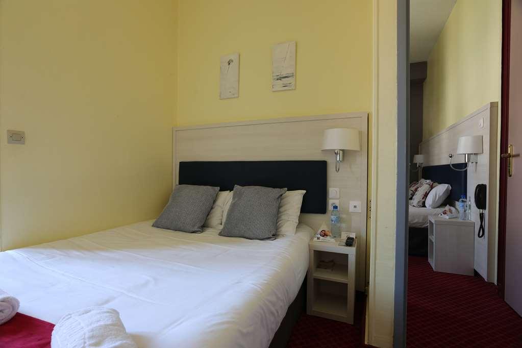 Brit Hotel Bleu Nuit Saintes Δωμάτιο φωτογραφία